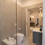 Visi Di Penzion Neapol