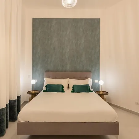 Visi Di 4*